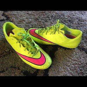 Men’s Indoor Soccer Cleats
